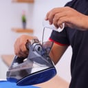 مكواة بخار 2200W لون أسود Corded And Cordless Steam Iron Dry, Steam, Spray - Olsenmark